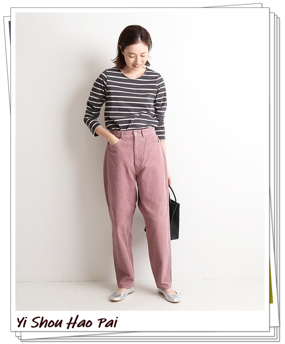 灯芯绒裤子颜色搭配,棕色灯芯绒裤子秋冬搭配