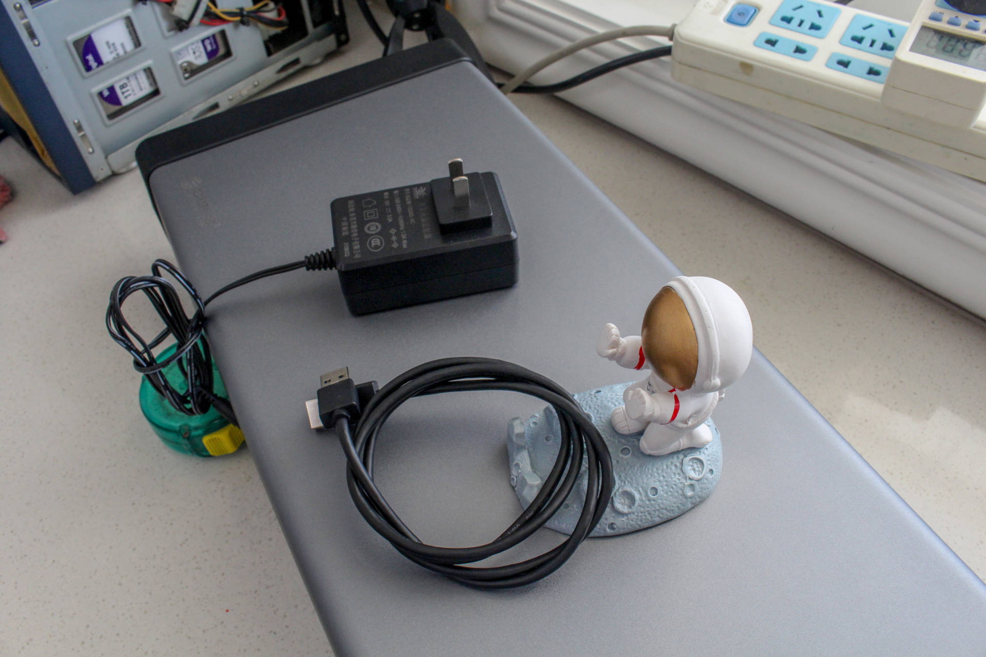 智能桌面显示器增高架,自己做显示器增高支架