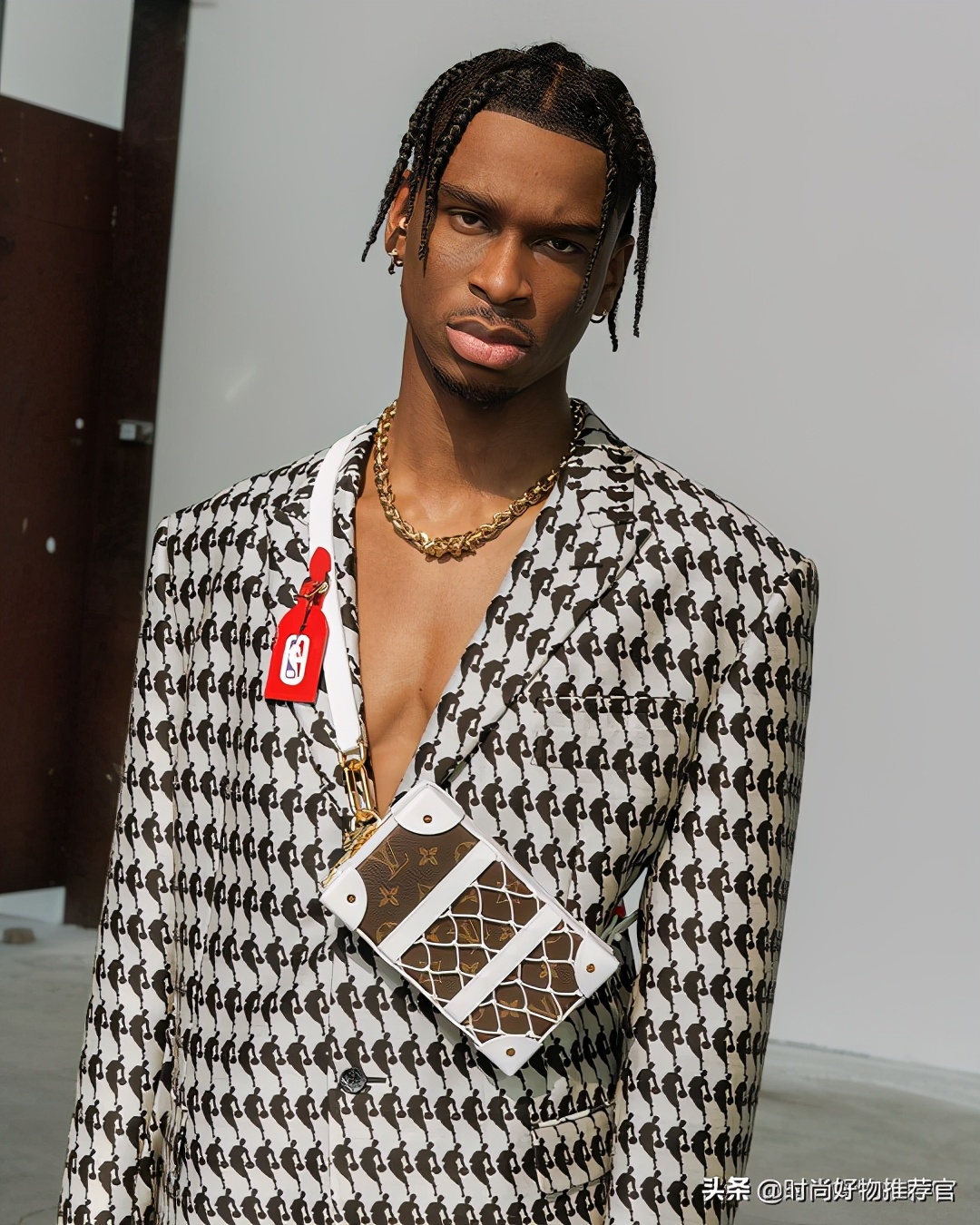 LV新包|NBA合作系列:篮网元素,红白蓝3色细节