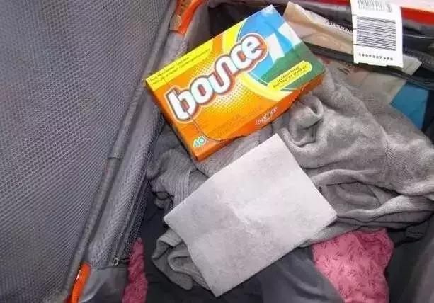 用最简单办法打开密码行李箱,怎么使用行李箱上的密码