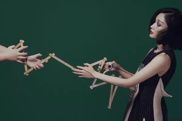 旧衣改造成潮牌,旧衣改造潮牌