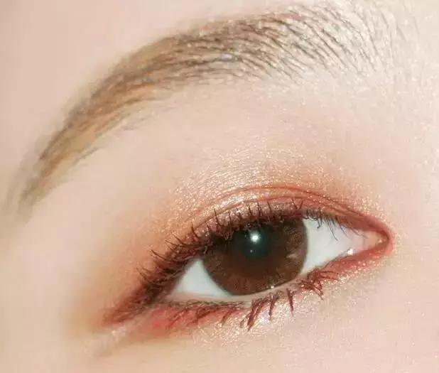 王一博黄子韬华晨宇,王一博和华晨宇眼妆