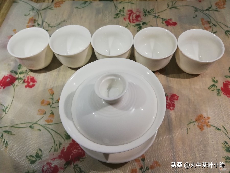 大红袍茶叶怎么泡才是正确的,大红袍茶叶介绍及冲泡方法图片