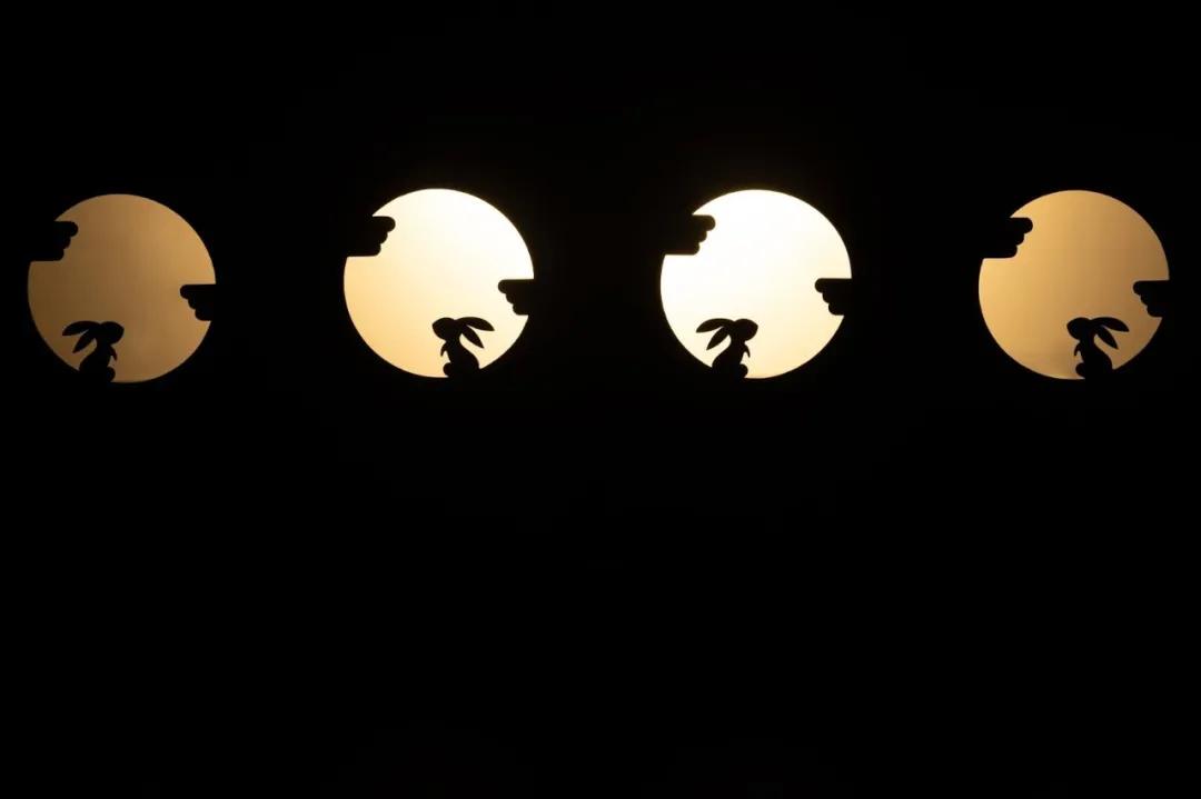 创意插画月饼礼盒长条形,创意满满的中秋节月饼包装设计