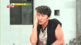 10部搞笑韩综:笑到十里声控灯都为我闪耀哈哈哈哈