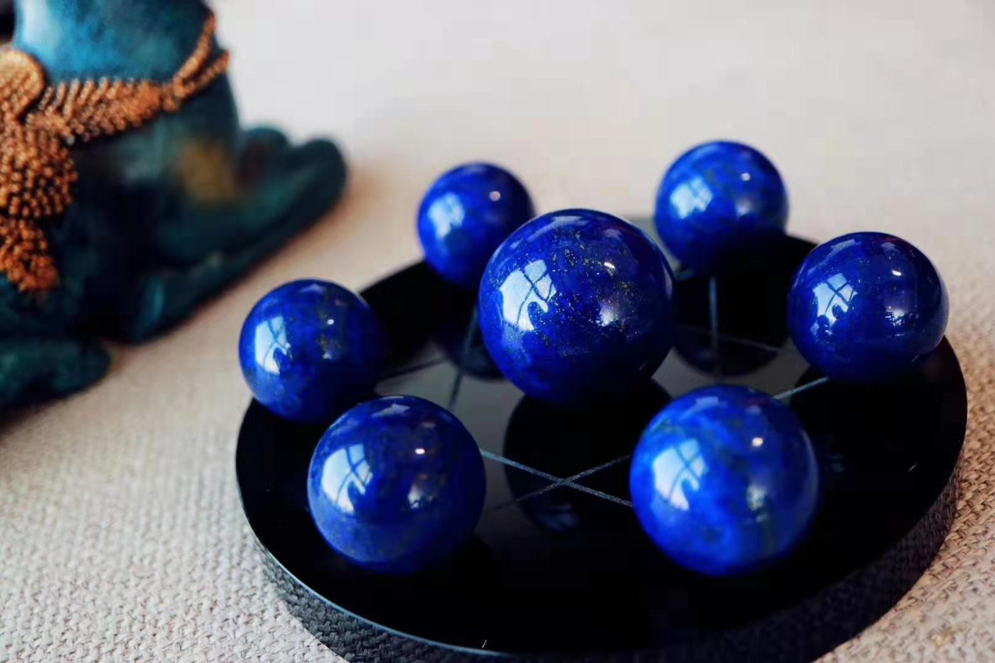 帝王之石收藏价值,帝王之石青金石收藏价值