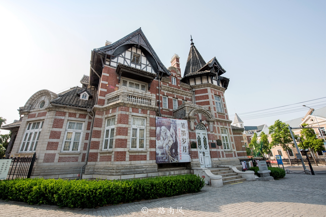 俄罗斯风情街建筑历史,俄罗斯风情古街