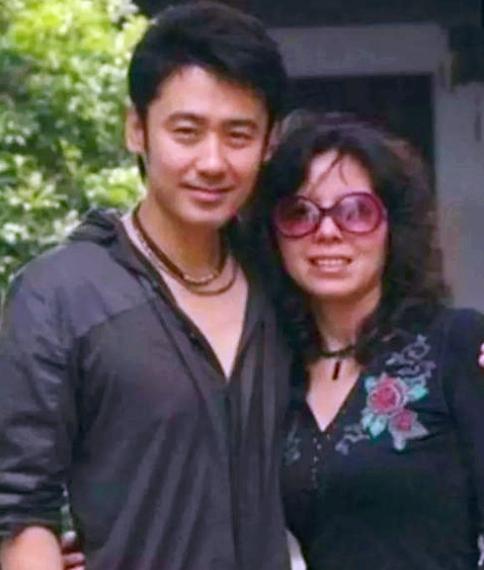 吴秀波夜场之王,吴秀波历任女友