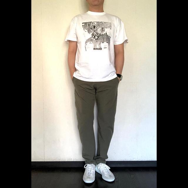 明星德训鞋搭配西装,明星穿的德训鞋