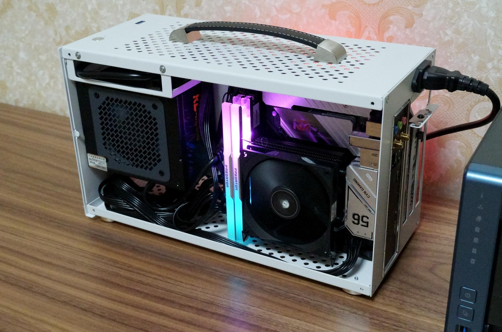 能手提个行李箱再带个相机包吗,能手提上飞机的行李箱