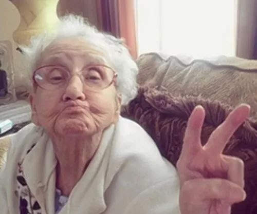 产后9个月子宫脱垂,产后医生说子宫脱垂