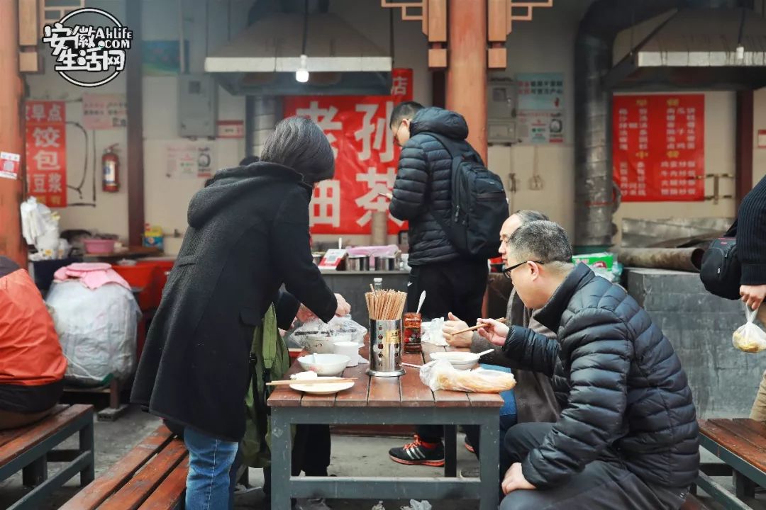 曙光路东巷改造接近尾声，中隐于市之后即将迎来民国风小隐于野