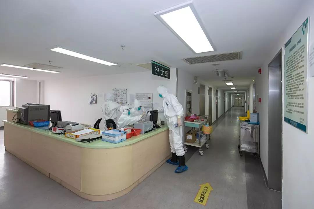 三八节最好的消息！常州最后一例确诊患者治愈出院！走近三院背后