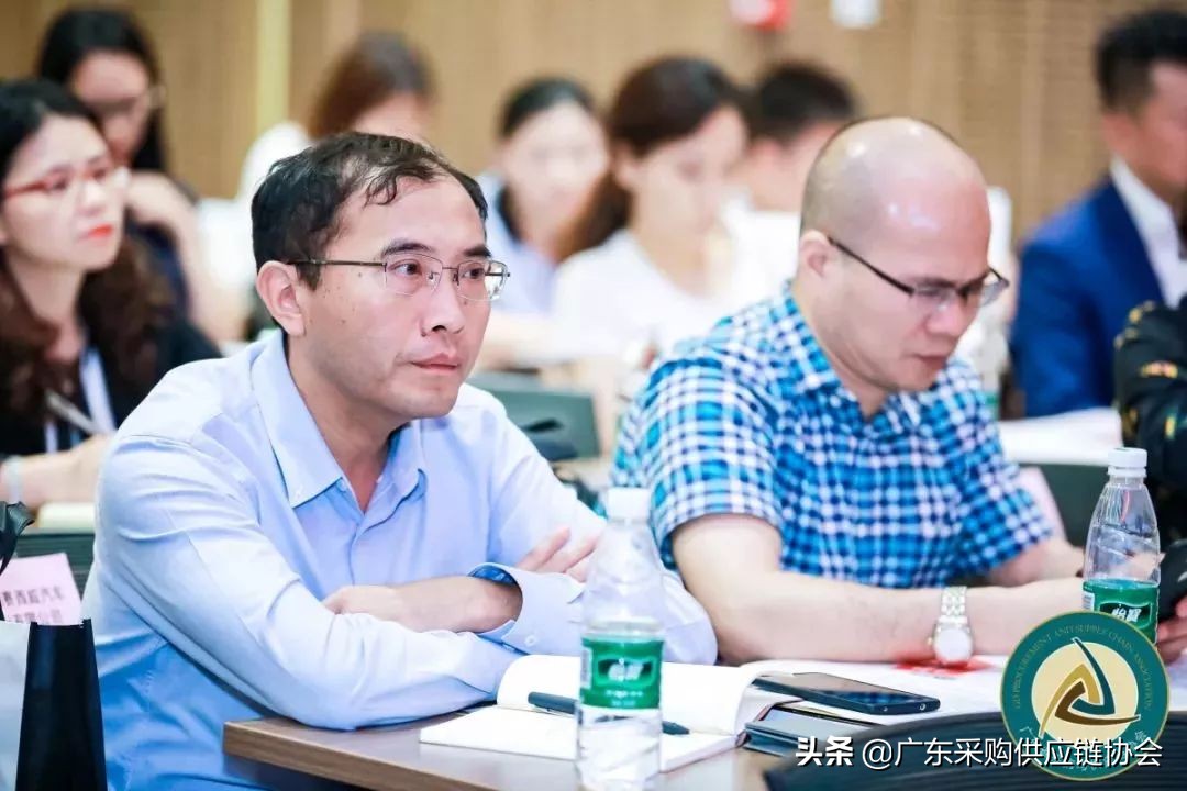 热烈祝贺集团年会圆满成功,热烈祝贺首届电商发展大会