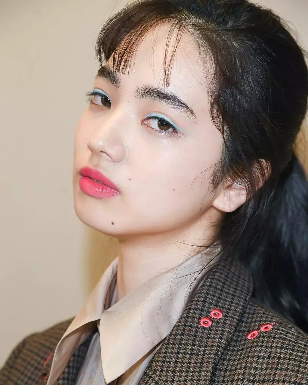 林允为满满正能量代言,林允的代言有哪些