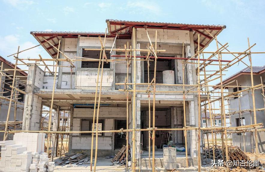 盖房莫盖双间房什么意思,建房怎样看风水适合不适合盖楼房