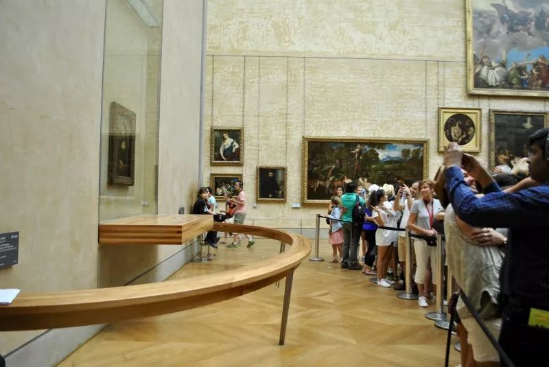 蒙娜丽莎背后的故事太精彩了！原来是因为它被盗了才出名的