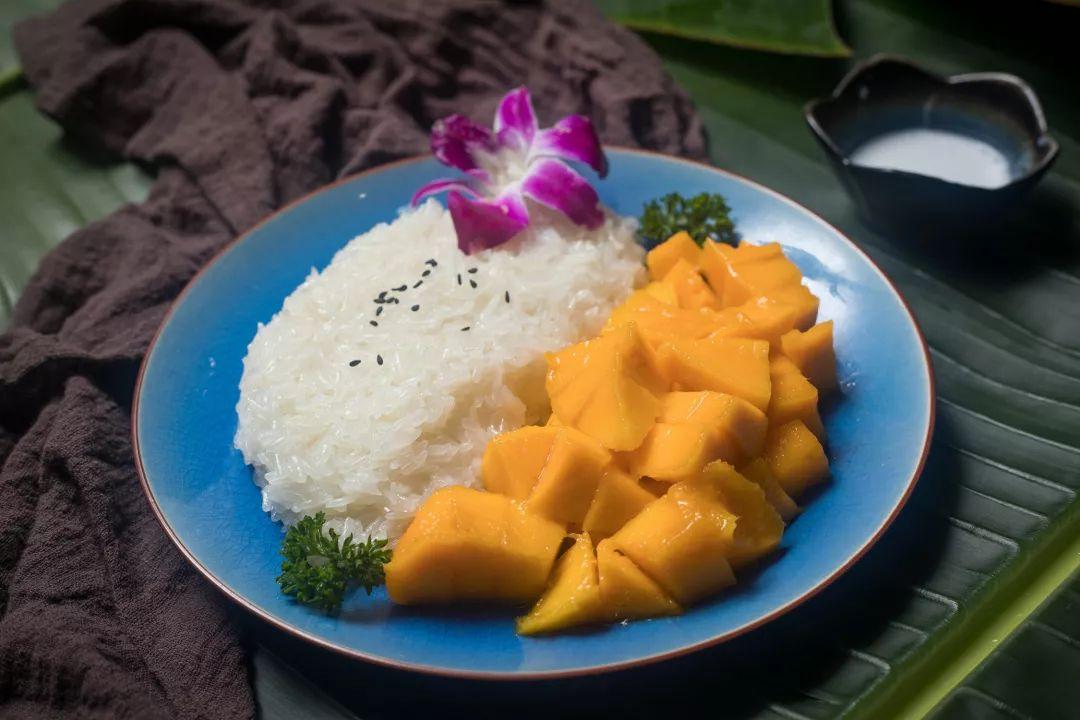 罗湖有家怪店，十个人来吃完饭后，老板居然多了一百个朋友