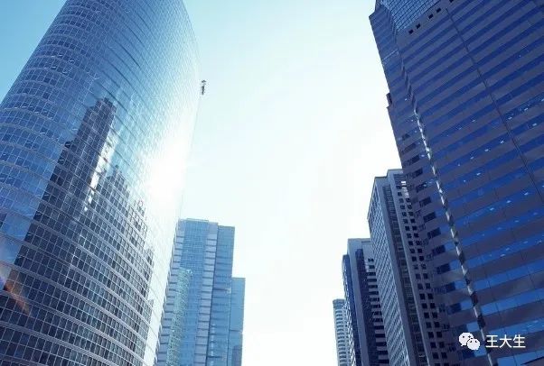 高楼万丈平地起素质教育,高楼万丈平地起打拼就要靠自己