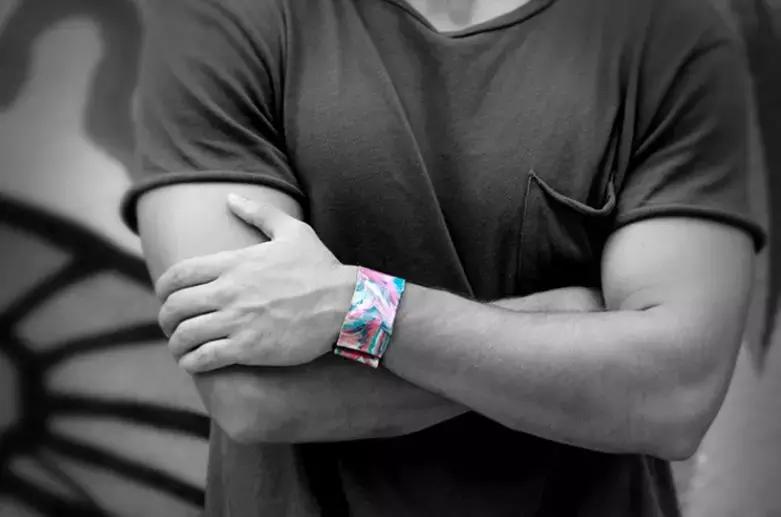 用纸做手表好用吗,没想到纸居然能做到如此坚硬