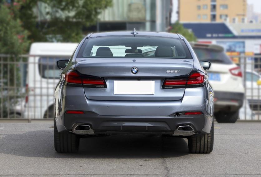 裸车价40万宝马5系,宝马五系42.19万