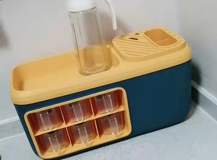 租房东西太多怎么收纳妙招,租房没有衣柜收纳整理技巧