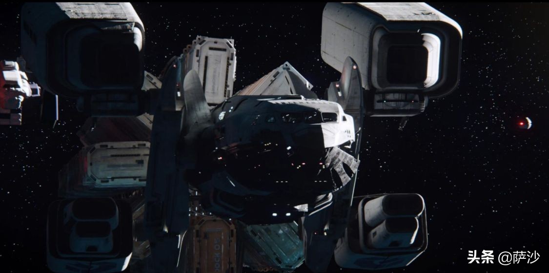 外星圣母安抚迷失太空的人类灵魂：《爱死亡和机器人》裂缝之外