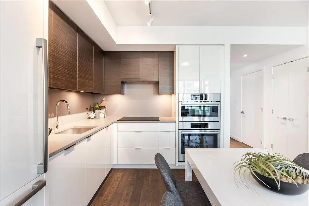 厨房窗户小比较暗怎么办,厨房没有窗户怎么解决暗的问题