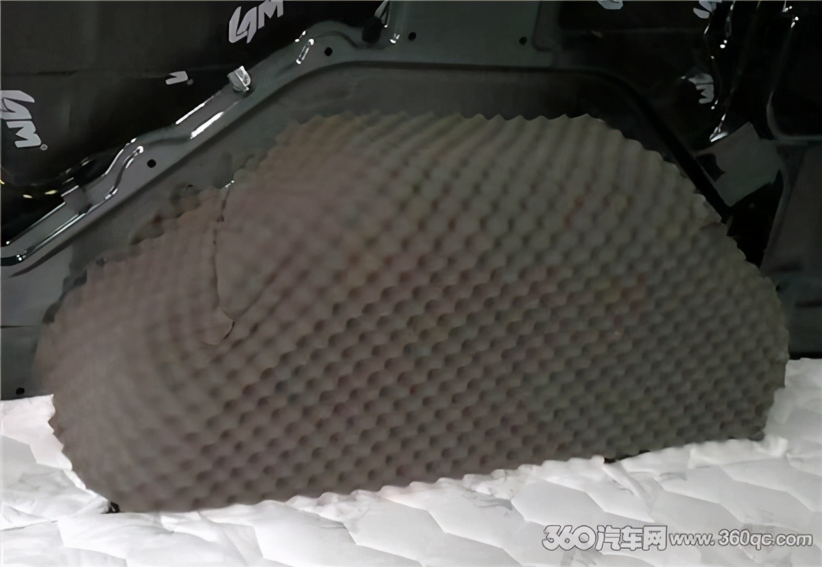 福特途睿欧做隔音多少钱,福特途睿欧隔音比全顺好