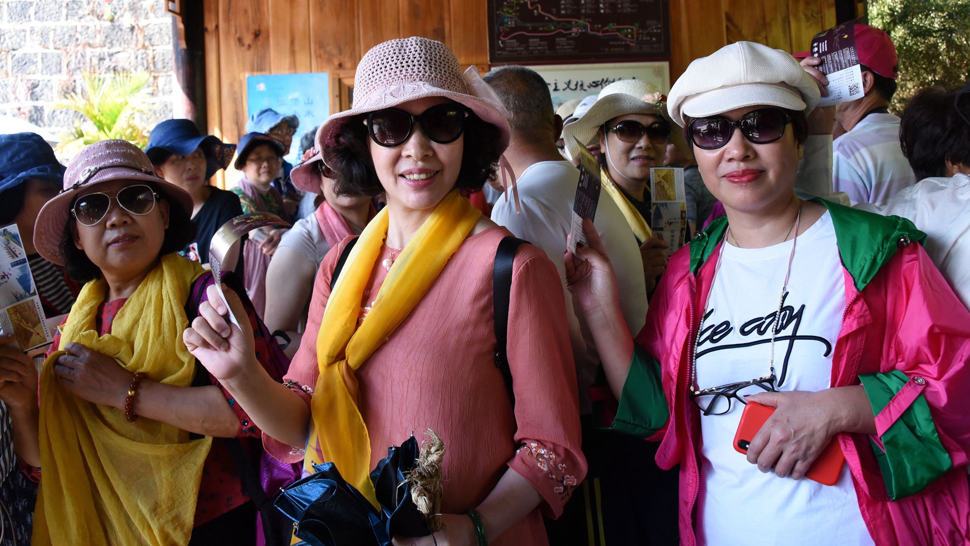 云南腾冲热海大滚锅风景,腾冲热海大滚锅景区攻略