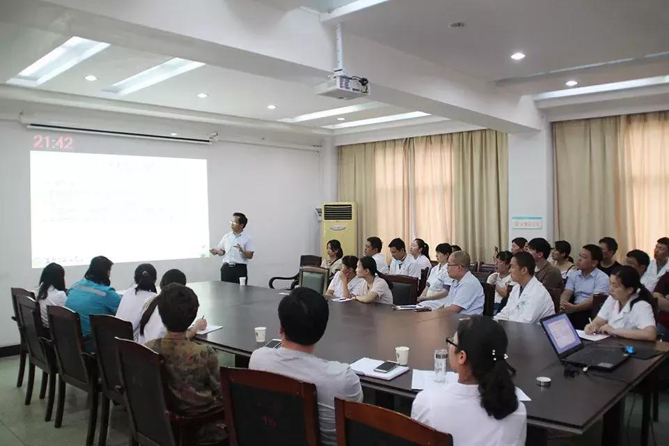 砥砺前行筑梦辉煌,砥砺前行再续佳绩