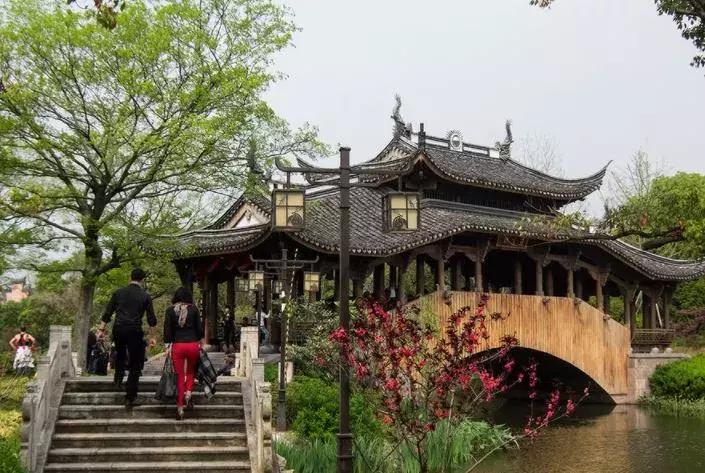 宁波地铁2号线附近游玩点,宁波地铁线旅游攻略