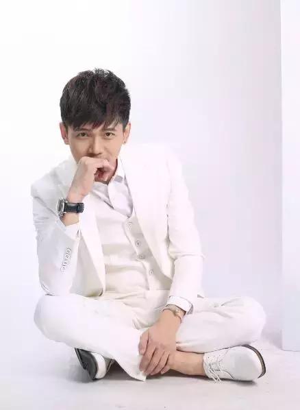 这家饮品5年开200家直营店，被叫做东方“星巴克”