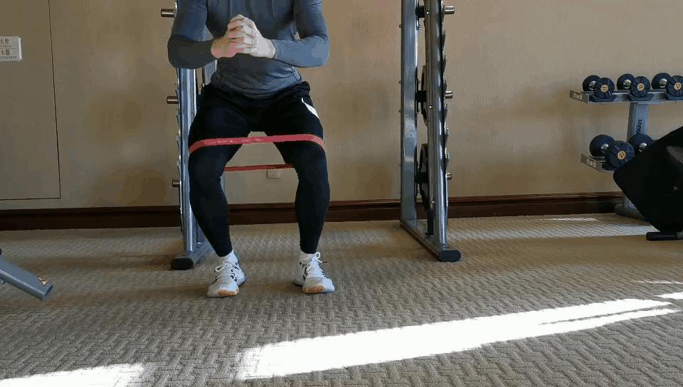 跑步时膝内扣怎么办？痛了就晚了！科学的解决方案在这里