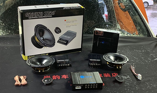 容桂尚韵—丰田霸道改装魔立方DSP6声音甜美清脆