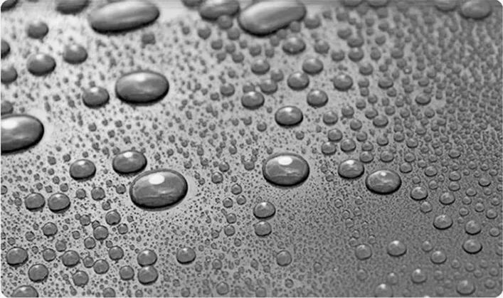 洗车怎么能光亮不招灰,为什么自己洗车容易沾灰