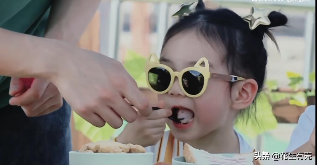 7年之后再次相遇韩剧,戚薇和李承铉跨年晚会双向奔赴