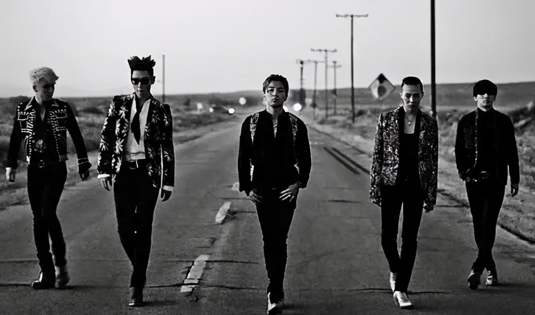 jennie权志龙陈伟霆小松菜奈同框,2014年权志龙李易峰陈伟霆