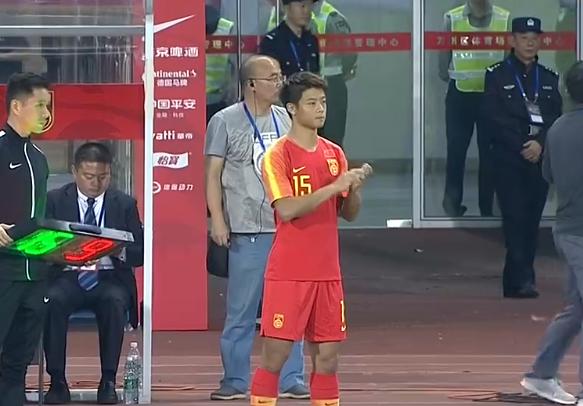 国奥取得开门红张玉宁,张玉宁绝杀国奥