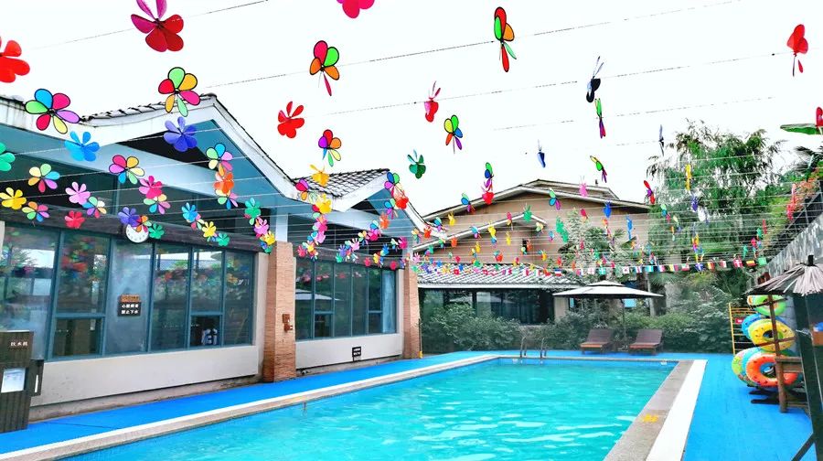 太白山凤凰温泉299住宿套餐,5.1假期太白山凤凰温泉门票团购