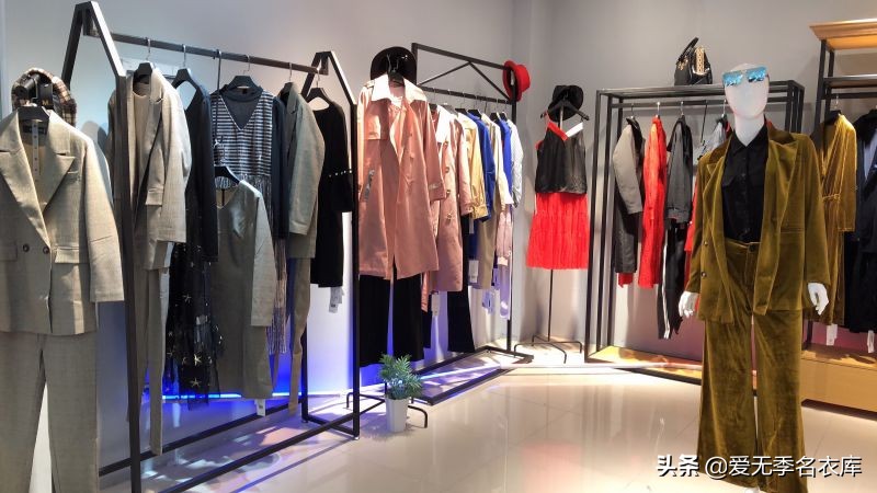 新手开服装店在哪里找好的货源,开服装店货源要怎么找