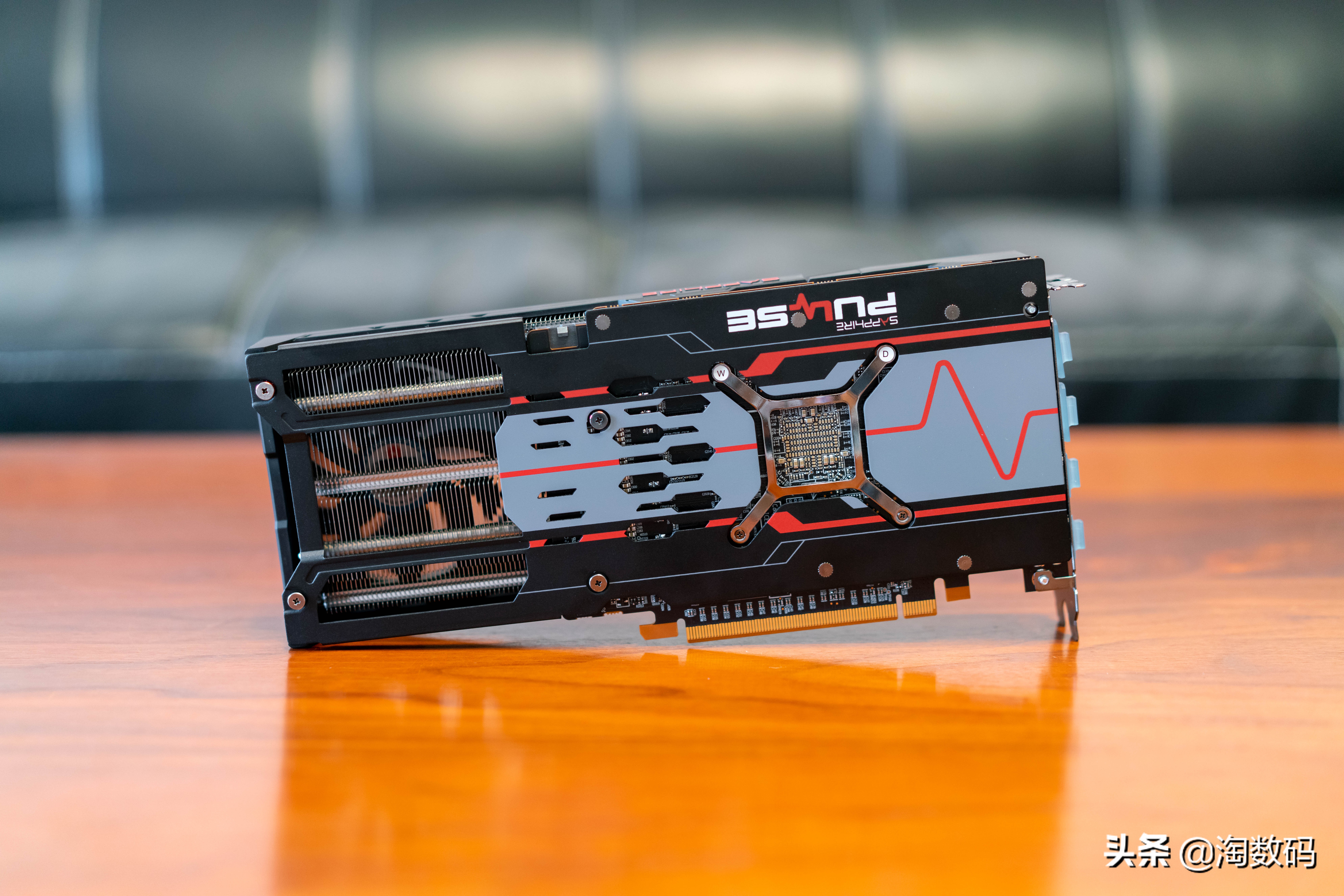 蓝宝石5600xt白金版pro游戏测试,蓝宝石rx5600xt白金版pro显卡