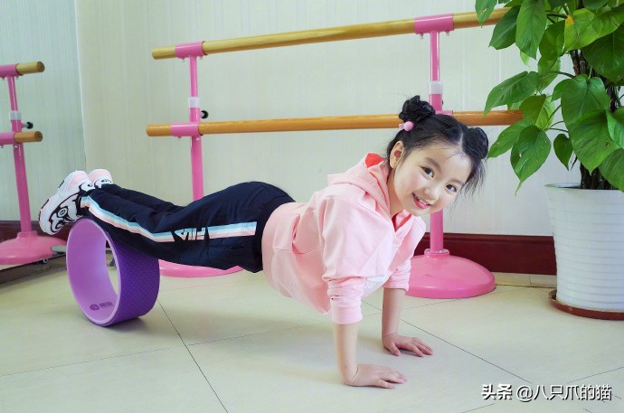 阿拉蕾带翅膀的卫衣,阿拉蕾穿搭小孩