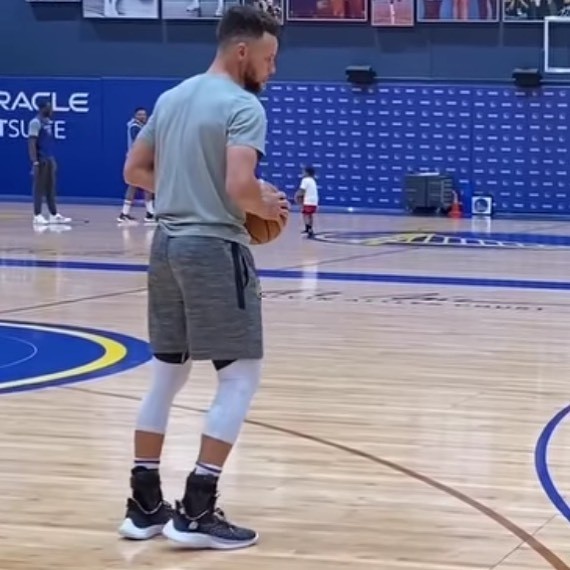 LBJ19、KT7全面升级！今年实战王者究竟会是谁？