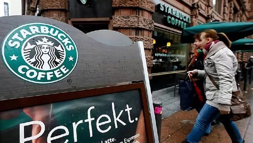 咖啡市场被分食，星巴克却还是那个体验至上的老顽固