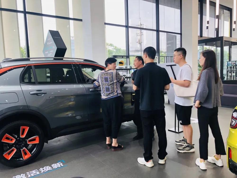 燃情high购年中狂欢 (年中狂欢燃情high购)