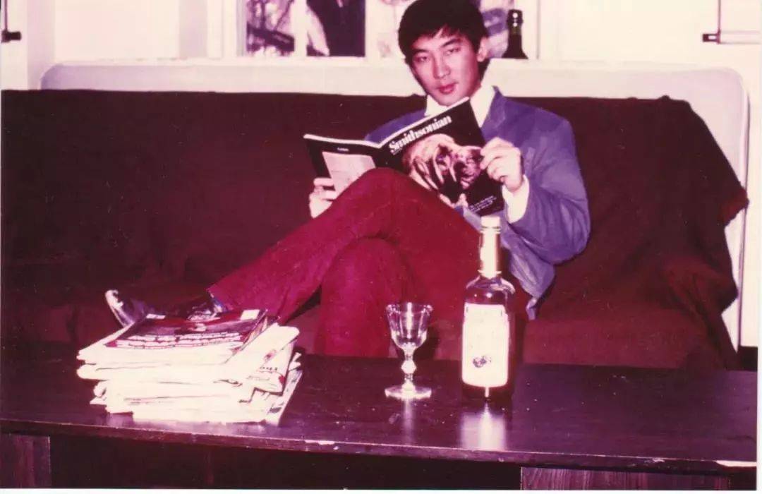 冯奚乔追的法国女孩长什么样,冯奚乔17岁进哈佛