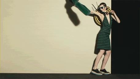 万元包包褪色，LV称中国水土问题！原来奢侈品都是一次*用品性**？