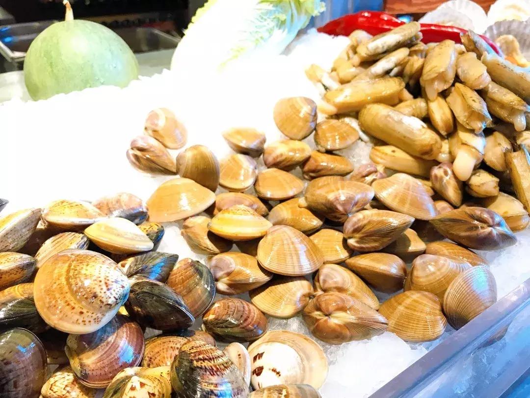 人均200的五星级酒店自助餐,金沙滩希尔顿自助餐138元