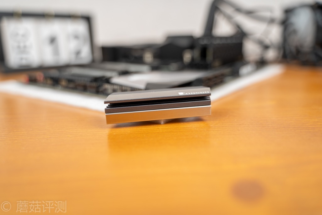 乔思伯m.2散热,乔思伯m.2散热器安装